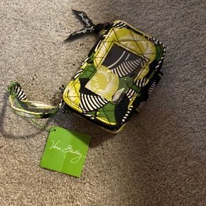 NWT Vera Bradley wristlet